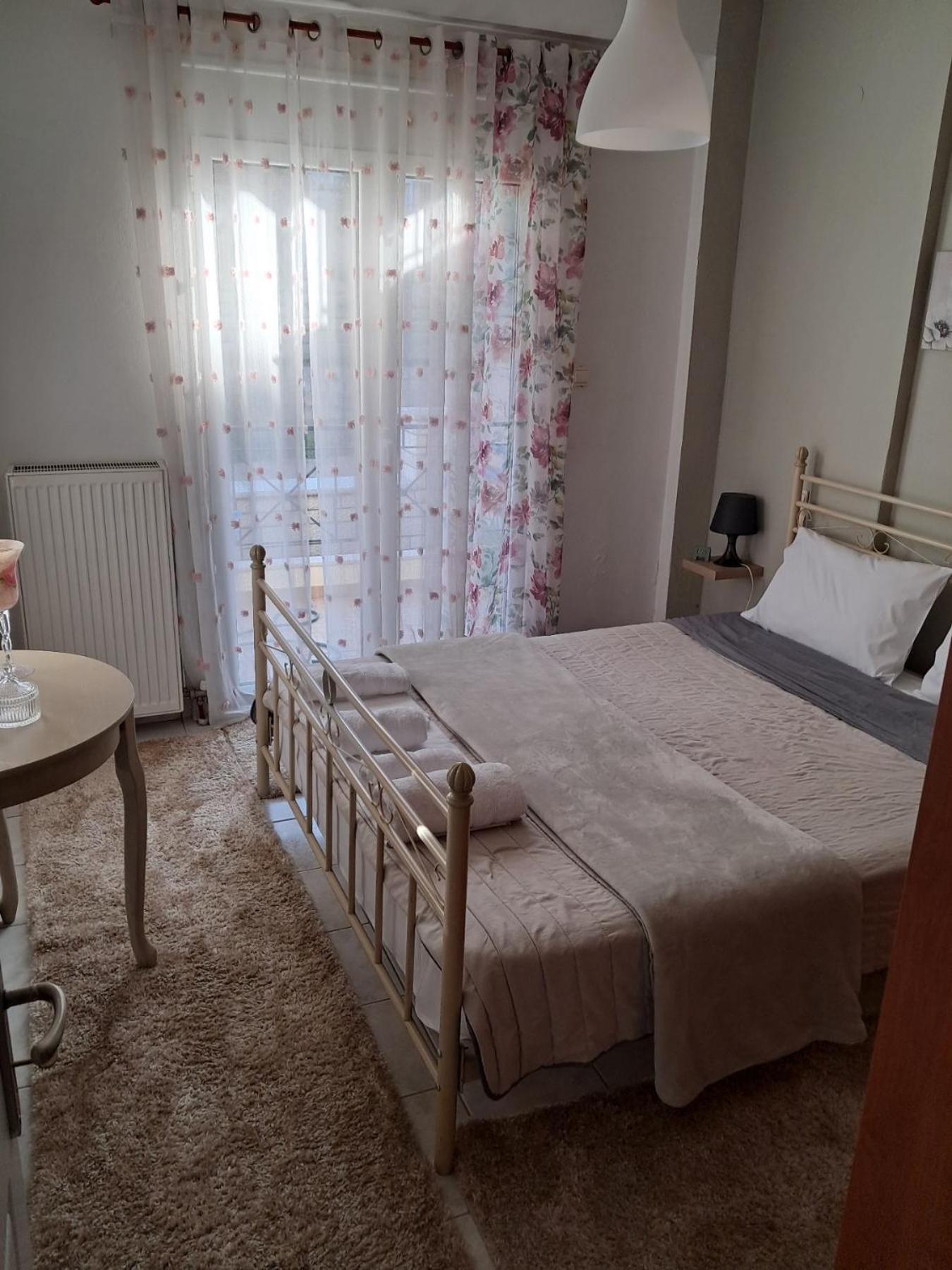 M Home Place Palio Limani Exterior foto
